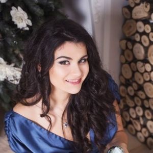 Meet your Posher, Cami